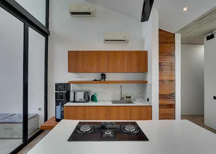 アパート Design-led 2br Rhys - Trendy Berawa